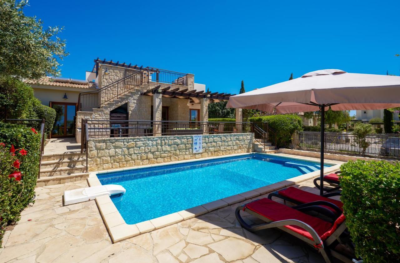 3 Bedroom Villa Madelini With Private Pool, Aphrodite Hills Resort Villa *