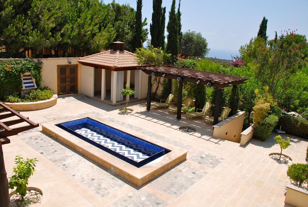 3 Bedroom Villa Madelini With Private Pool, Aphrodite Hills Resort Kouklia